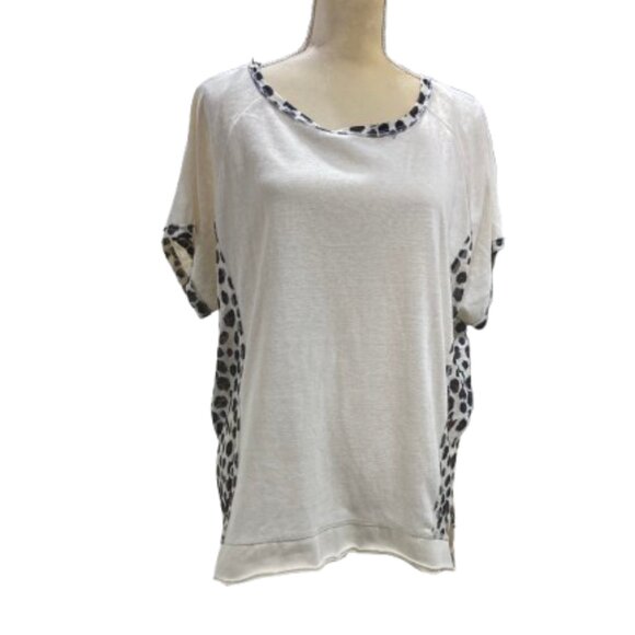 Umgee Blouse Cream with Leopard Print Accent Med - Picture 1 of 9